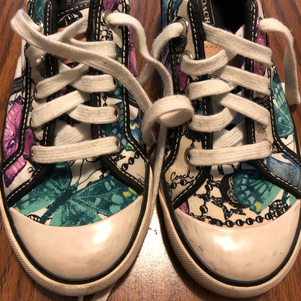 Coach tennis shoes size 6B